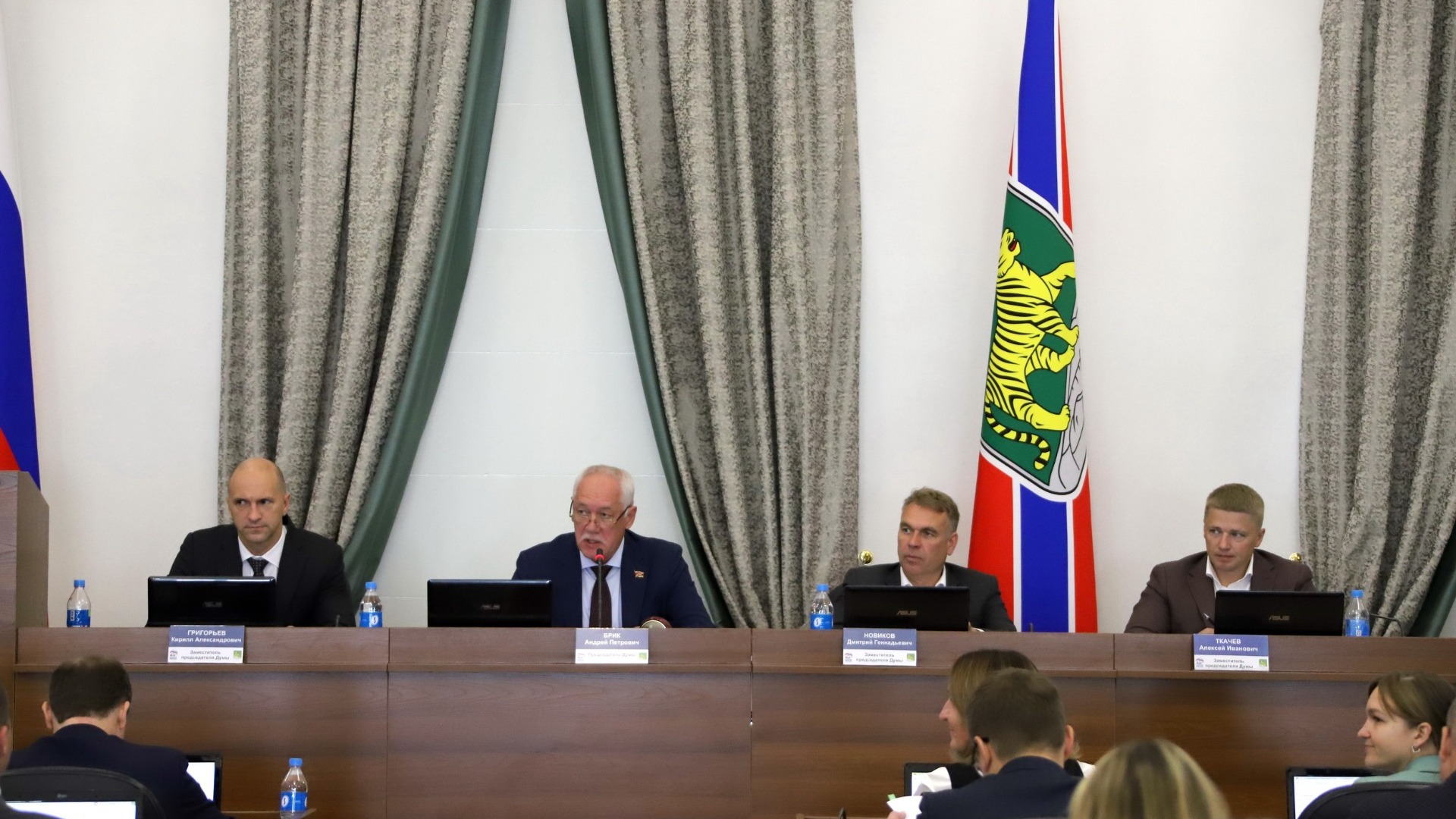 Депутаты Думы Владивостока приняли ряд важных для города решений