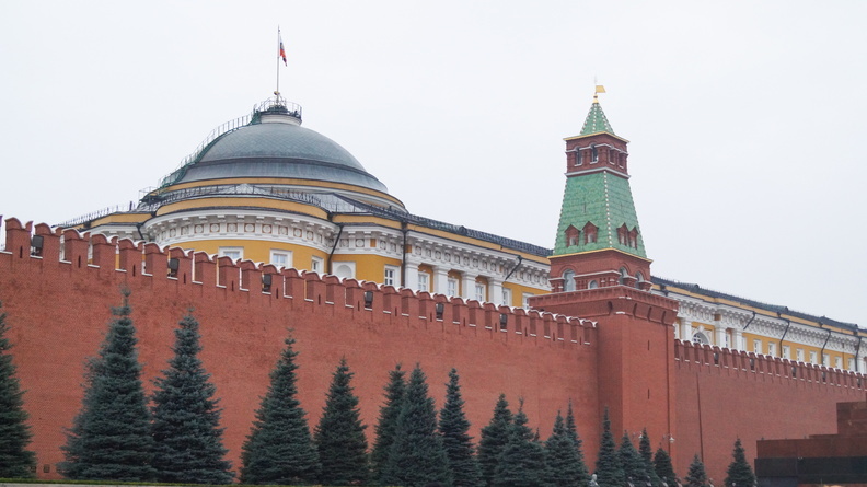 «С открытым забралом»: в Кремле озвучили сроки возвращения к «нормальной жизни»