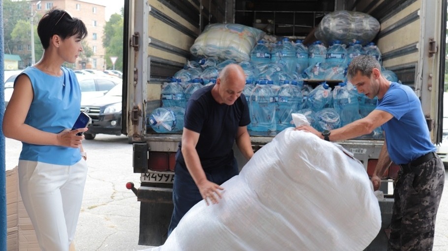 Помогать — наша общая задача: гуманитарную помощь получили жители Спасска-Дальнего