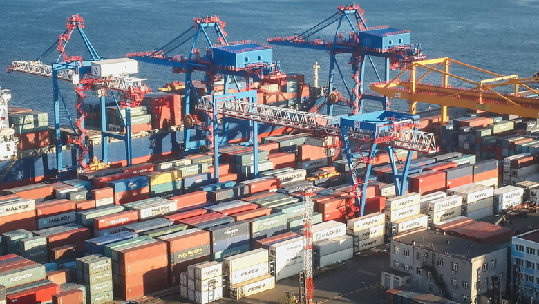 Работа порта сорвана: дело возбудили на большого начальника во Владивостоке