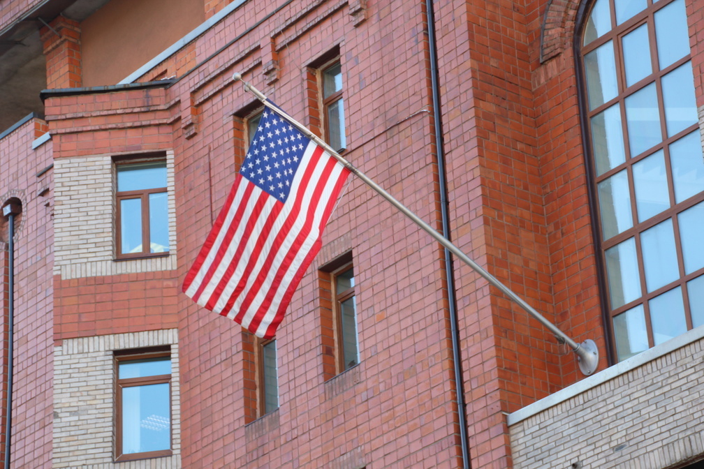 Приморских сотрудников консульства США уволят окончательно