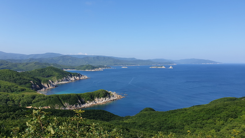 Подачу электроэнергии на острове Русский возобновили после аварии