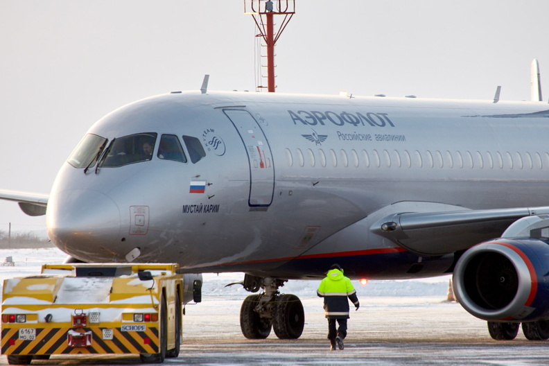 «Человечище»: появились подробности ЧП на борту самолёта Владивосток — Москва