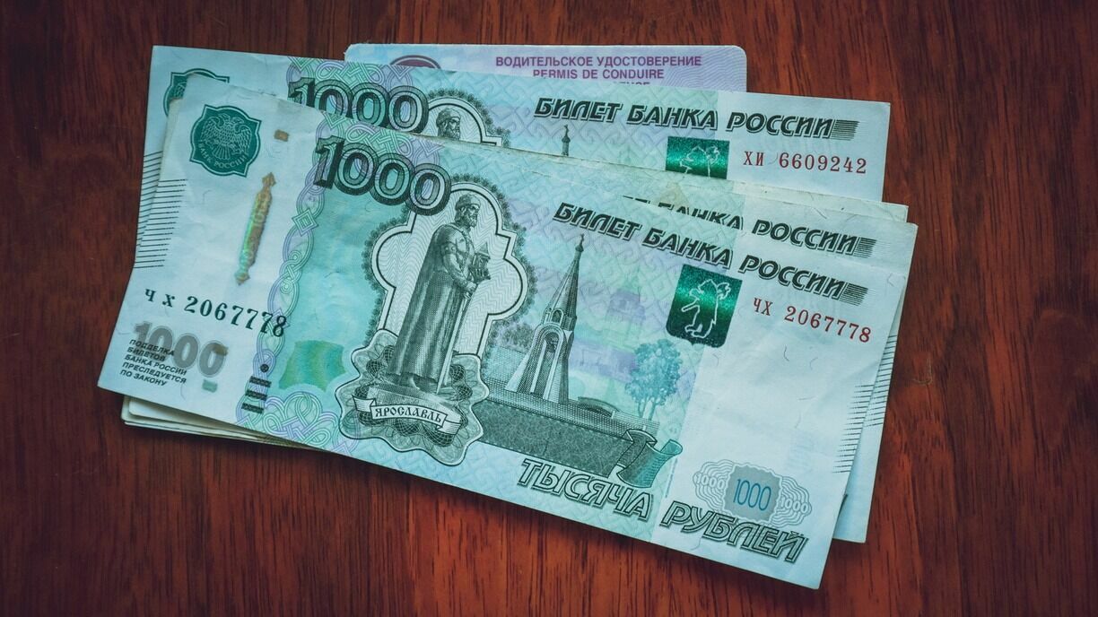 За снятие порчи — 185 тысяч рублей: хитрых цыганок задержала полиция в Приморье