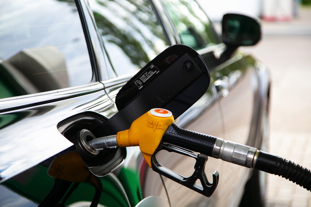 Власти Приморья вынесли предложение по стабилизации цен на дальневосточное топливо