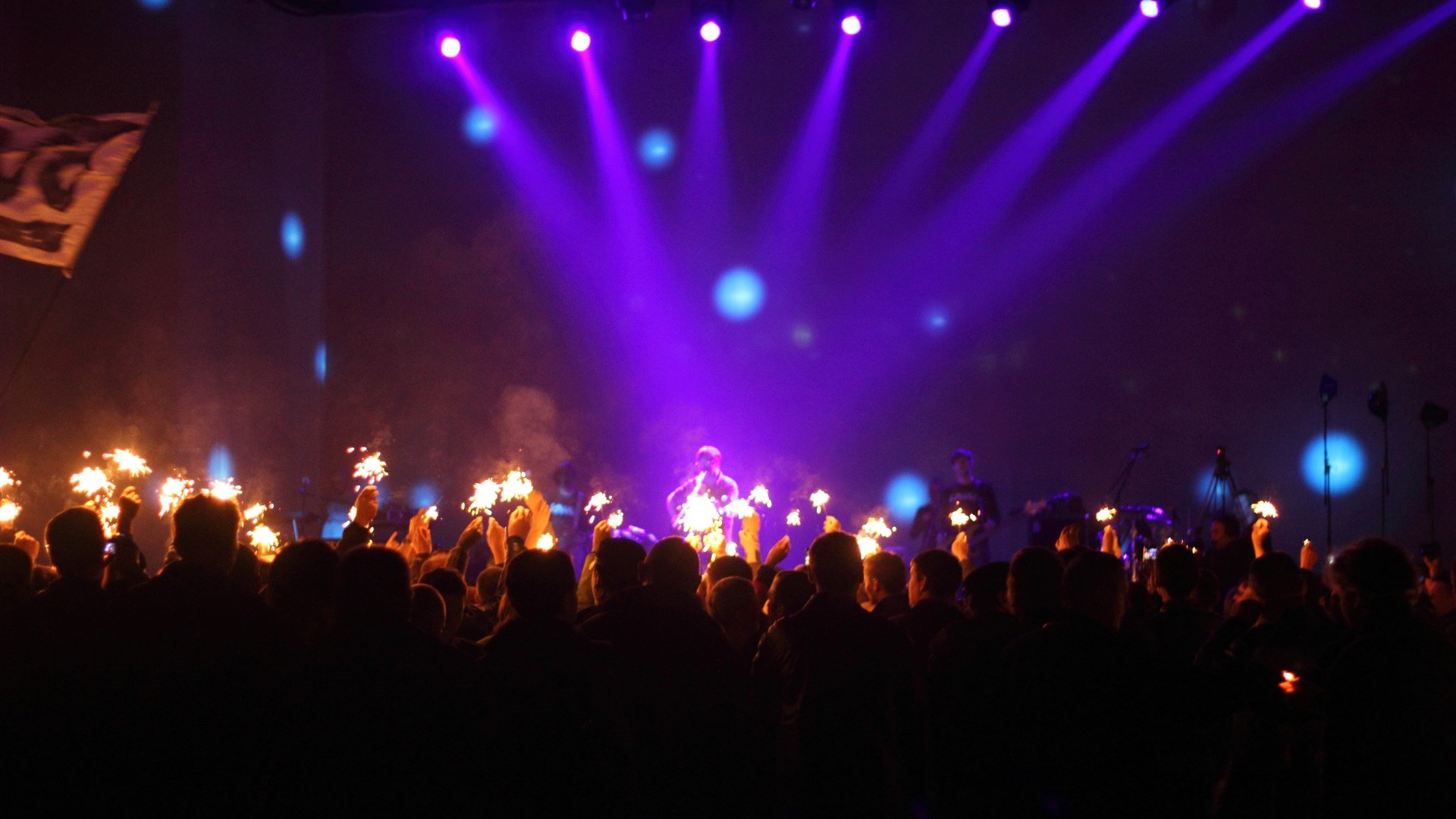 Дал прямо на концерте: жители Владивостока ахнули на выступлении Лепса