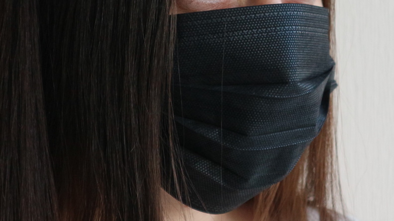 Психологи: отказ носить маску может говорить о социальном расстройстве