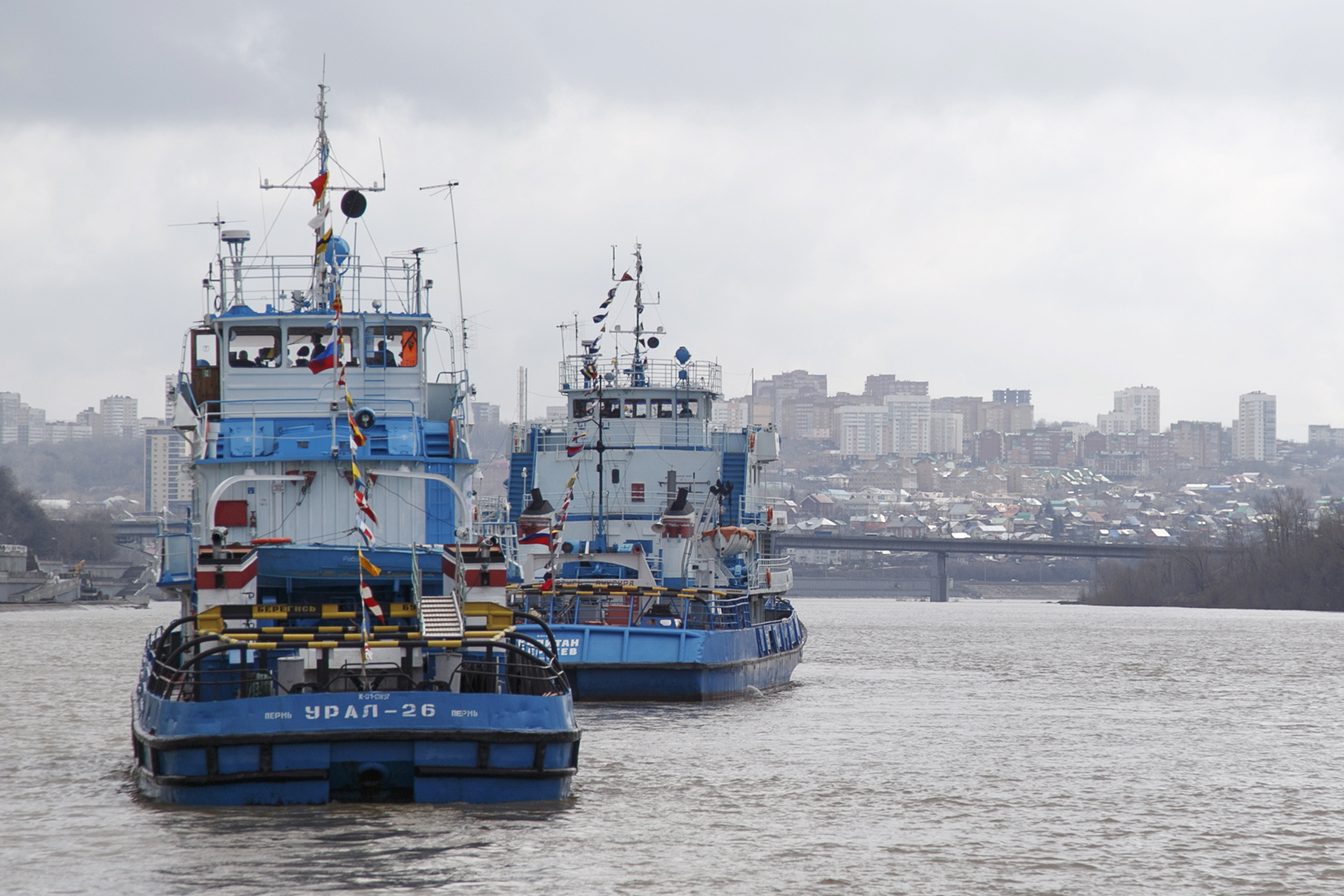 Судно из Владивостока потеряло ход в Японском море