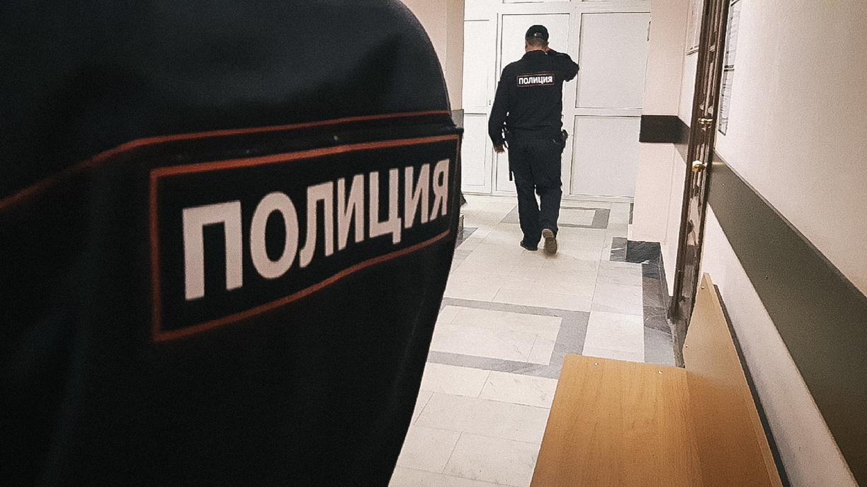 Полиция задержала третьего подозреваемого в нападении на полицейского во Владивостоке