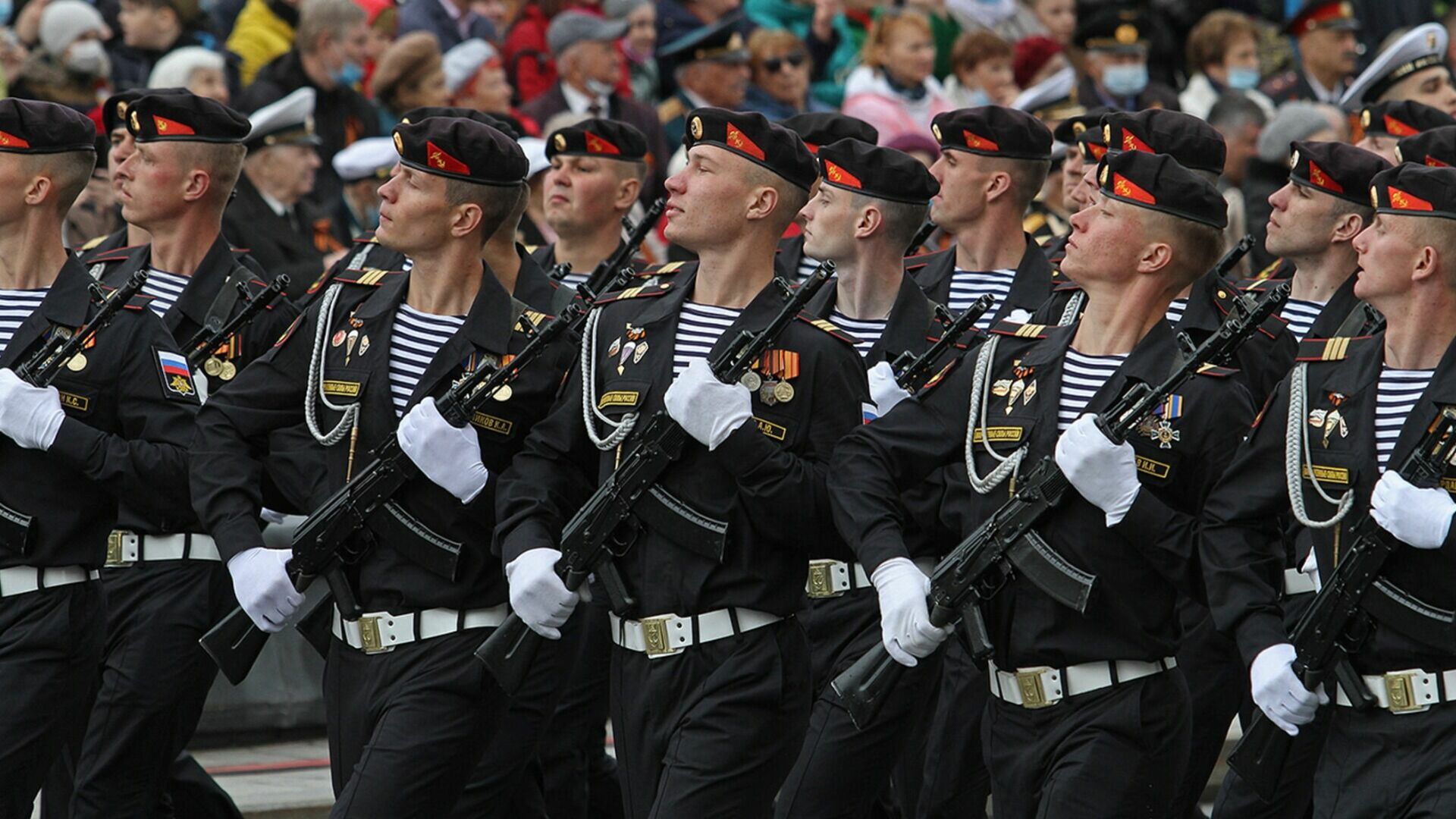 Для репетиции парада Победы во Владивостоке перекроют центр города