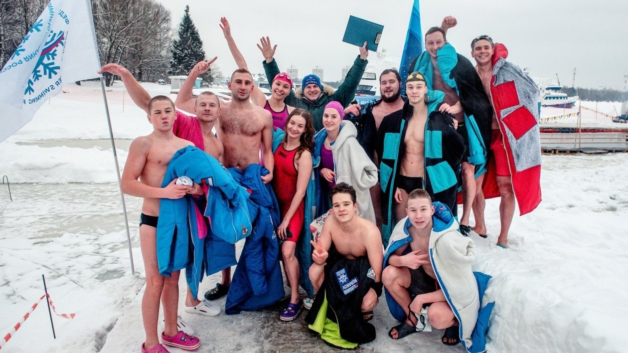 Приморская сборная одержала победу на третьем этапе кубка России по зимнему плаванию