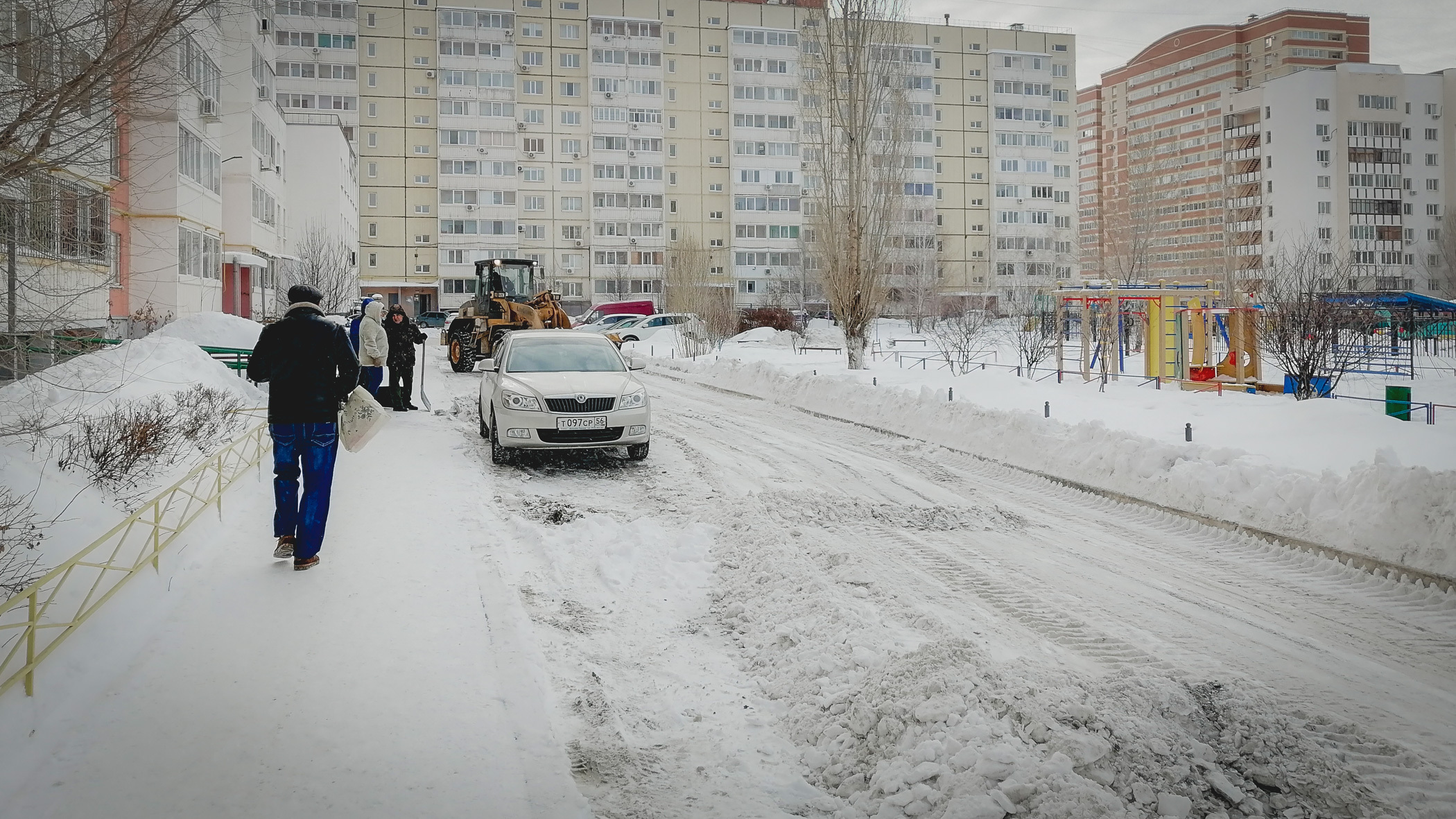 Серьёзные осадки: службы Владивостока готовятся к первому снегопаду