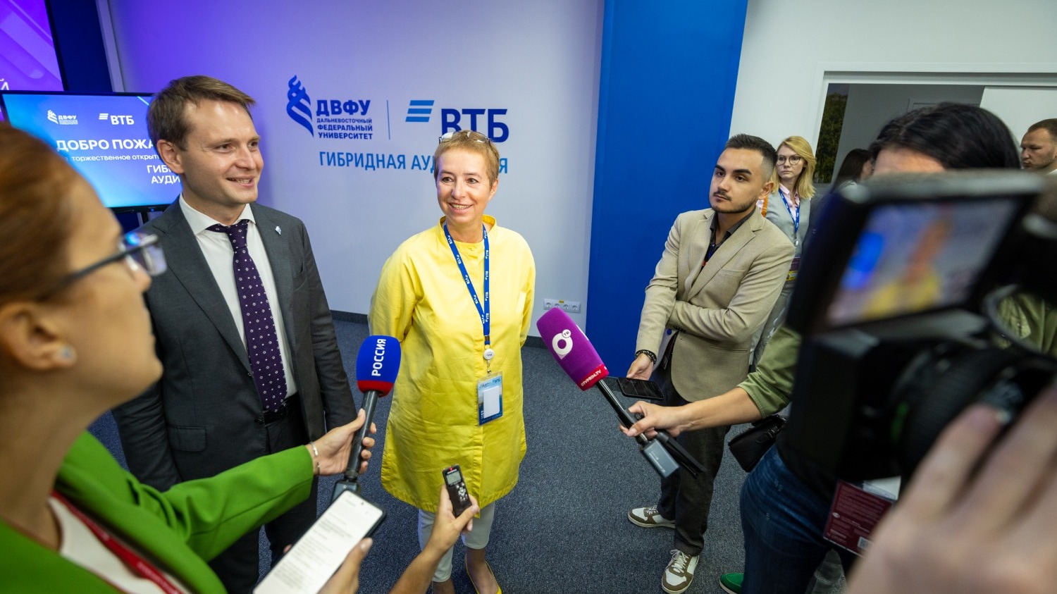 Ольга Дергунова и Борис Коробец отвечают на вопросы журналистов о сотрудничестве