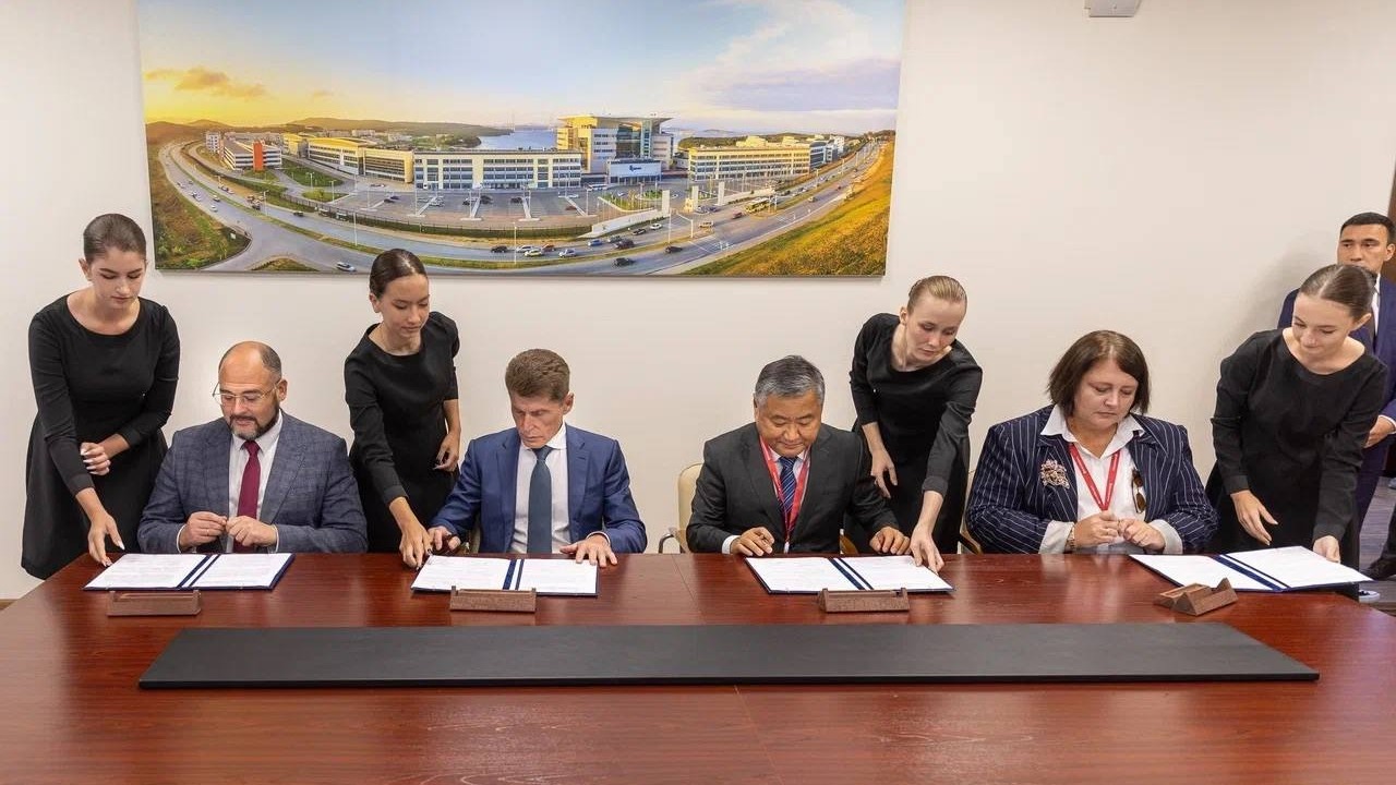 Соглашение о мастер-плане Владивостокской агломерации подписали в последний день ВЭФ
