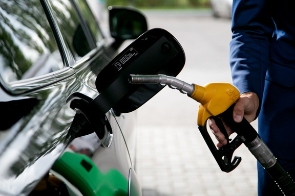 Всё не как у людей: в Якутии упали цены на бензин