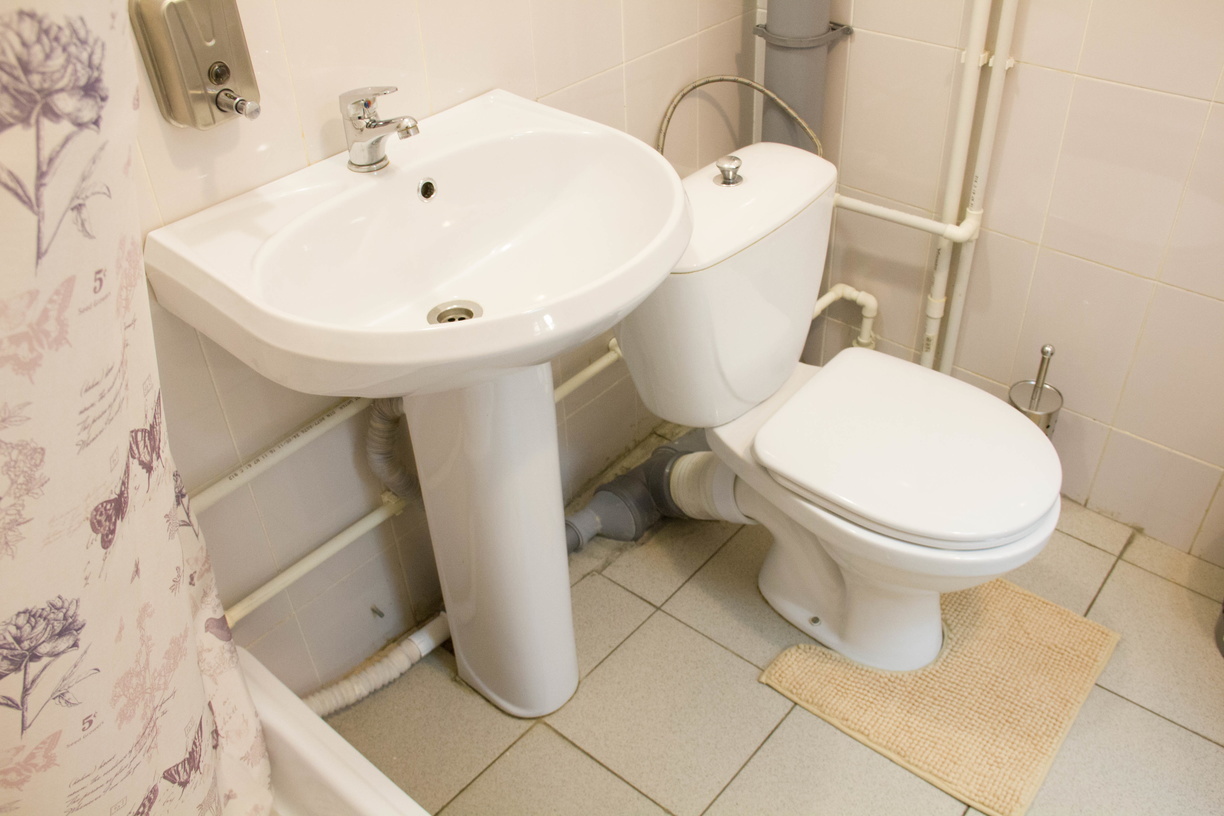 Деликатная проблема: жительница Владивостока обеспокоена поисками туалета