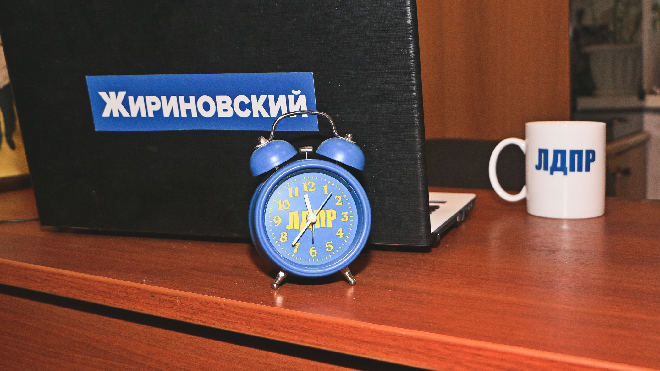 Мат-перемат: Жириновский вышел из комы и уже изучает последние новости