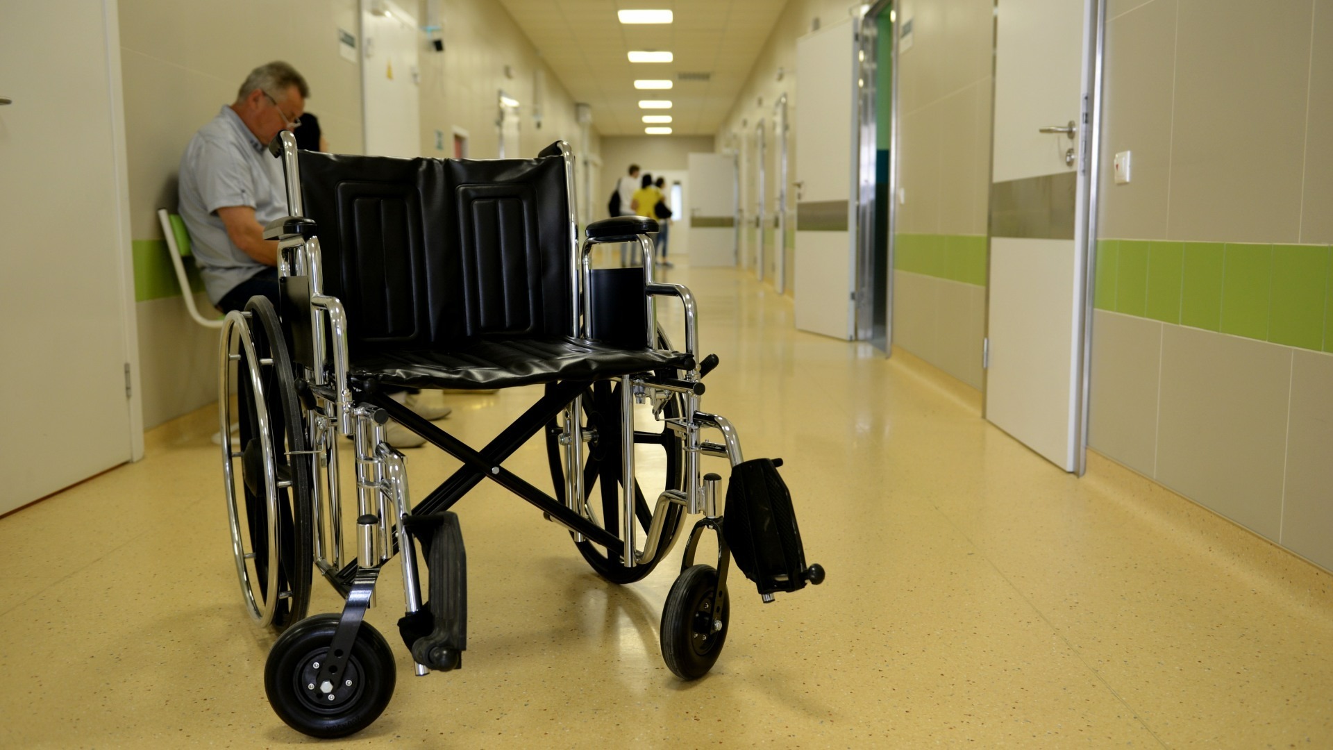 Прокуратура восстановила права инвалида в Приморье