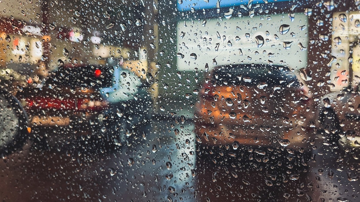 Новый «удар» дождей и приход бабьего лета: чего ждать от погоды в Приморье