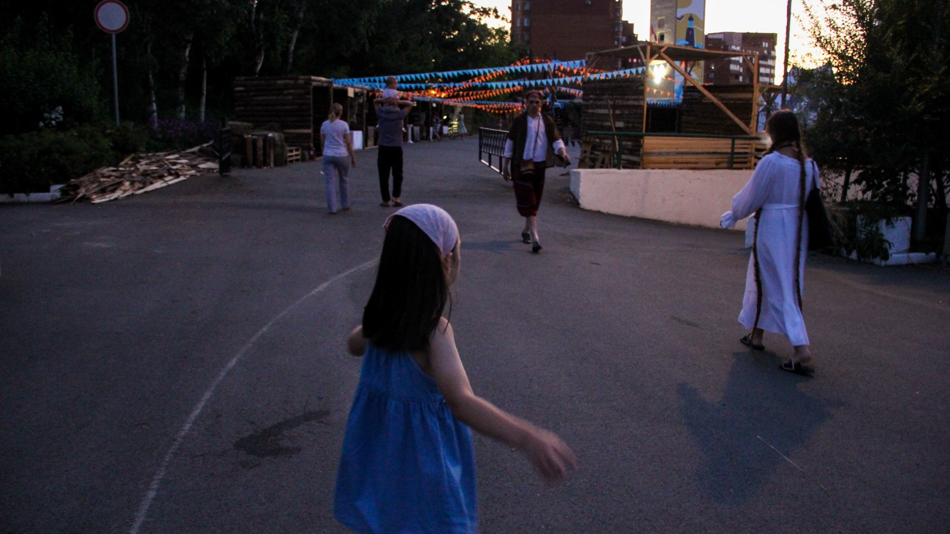 «Гики, латте, любовь»: вспоминаем яркие события лета во Владивостоке — фото