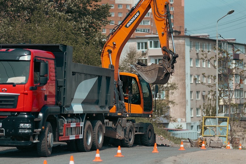 Во Владивостоке общественники проверяют качество ремонта дорог
