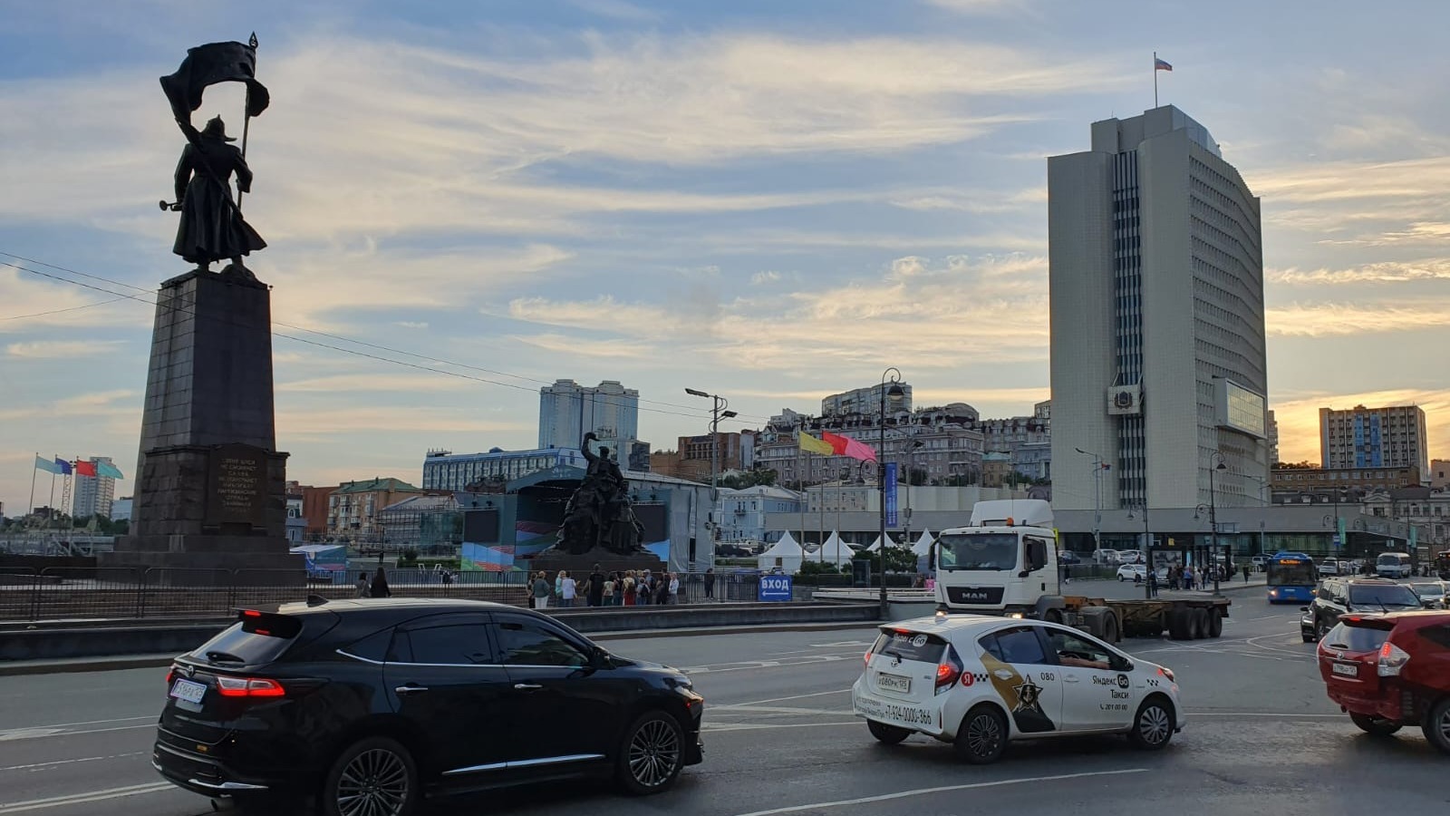 Жители Владивостока рассказали, какие места ненавидят в родном городе