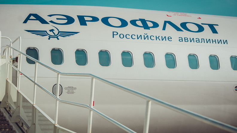 Обратились в полицию: на борту самолёта Владивосток — Москва разразился скандал