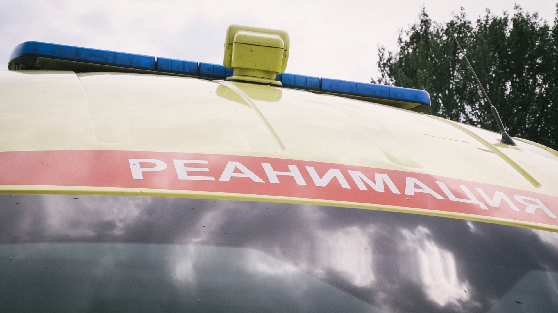 На месте жуткой аварии в Приморье работают медики реанимации