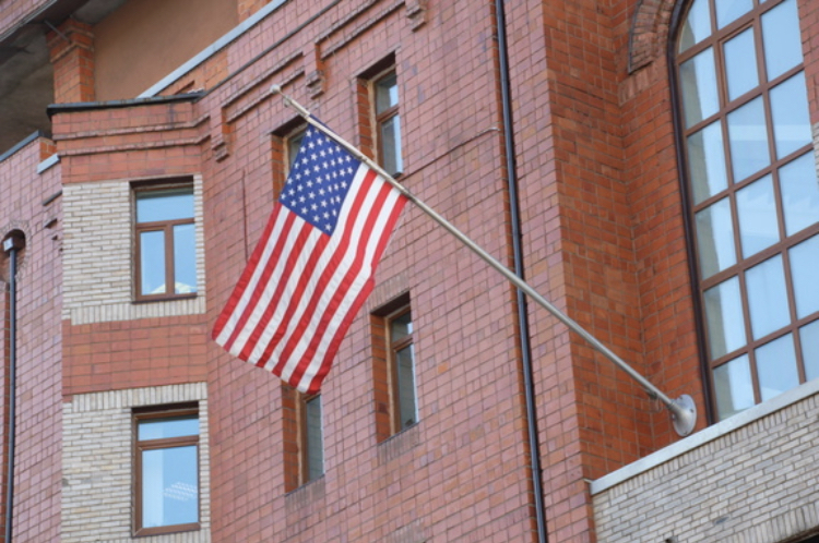 Посольство США прокомментировало информацию о закрытии консульства во Владивостоке