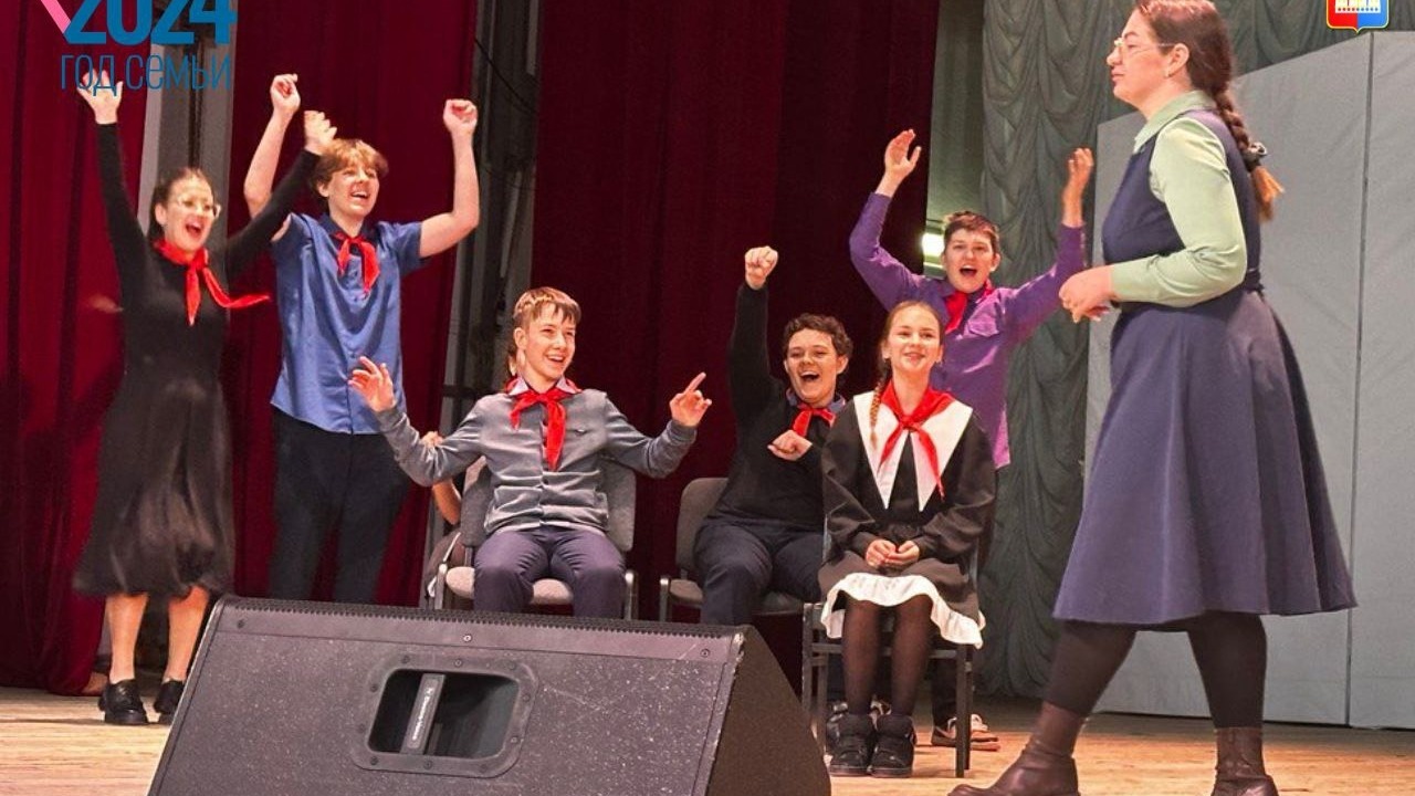 Школьники принимают участие в театральном фестивале в Приморском крае
