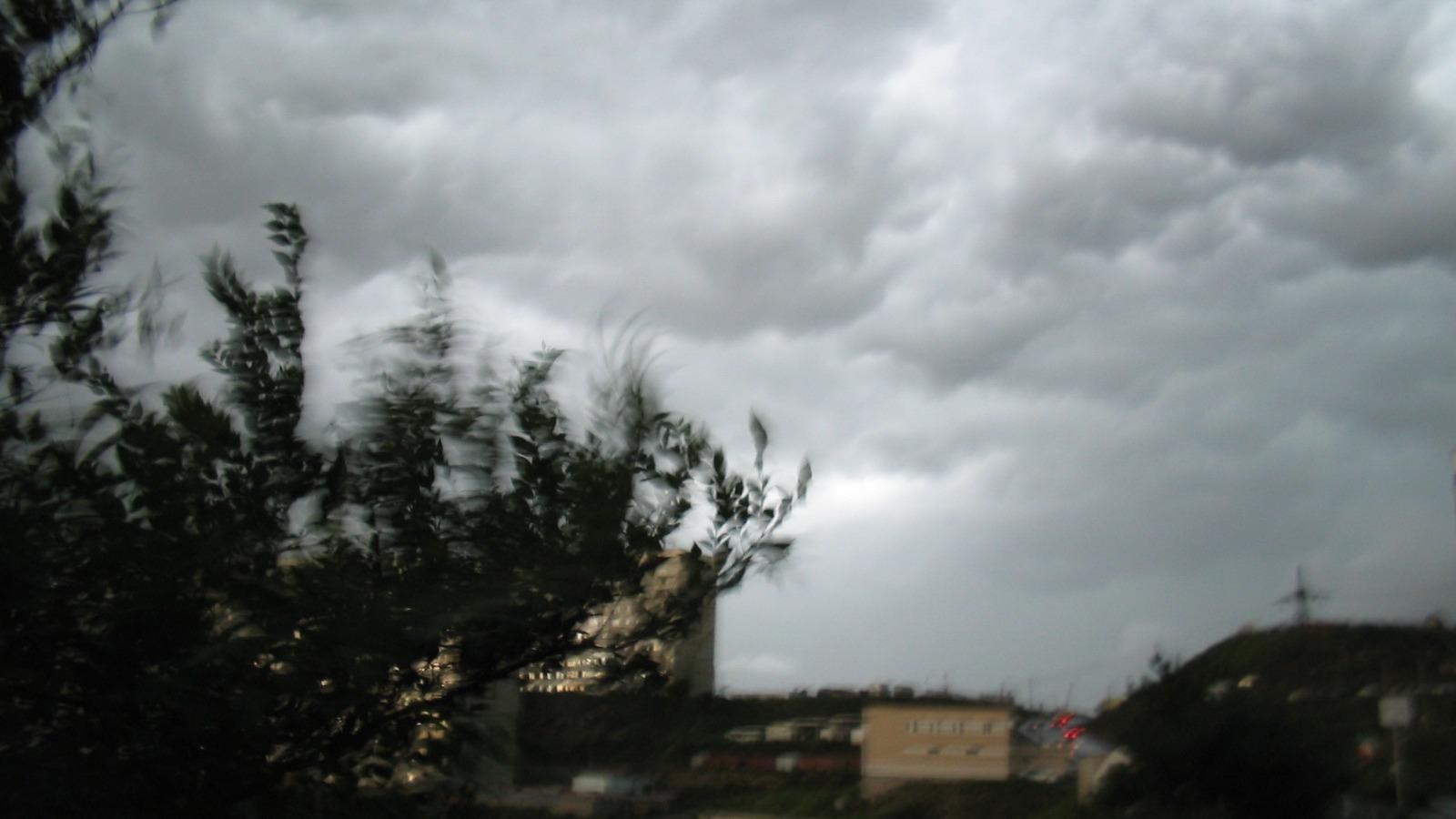 Циклон и сильные дожди обещают Приморскому краю синоптики