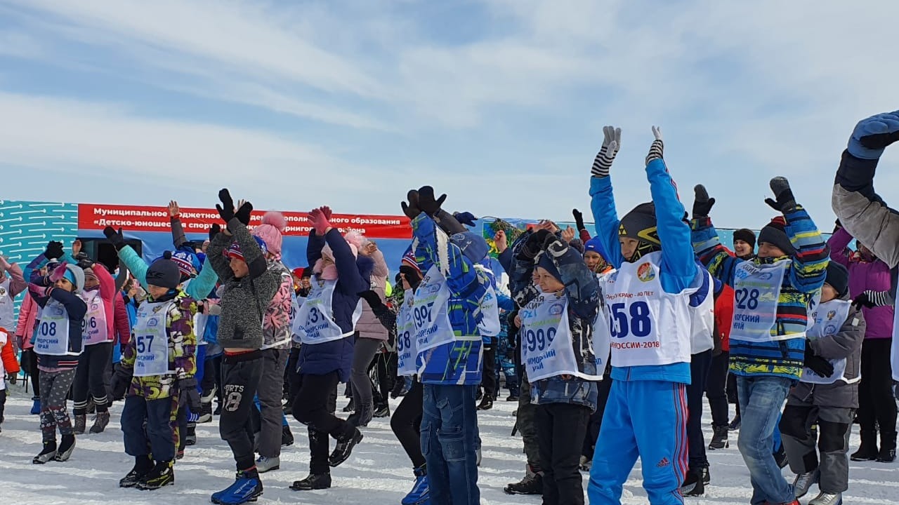 «Единая Россия» проводит для любителей спорта зимний марафон