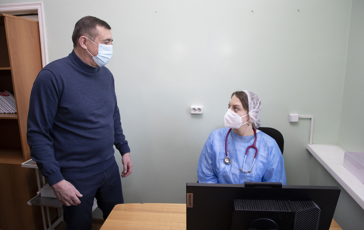 Медики с материка переедут на Сахалин для работы в системе «Видеоврач .