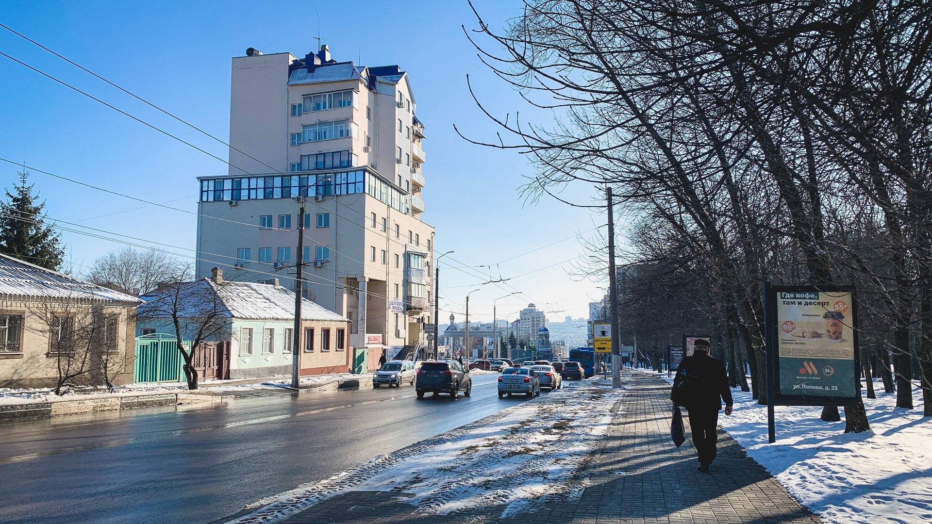 Жесткое ДТП с двуям автомобилям произошло во Владивостоке