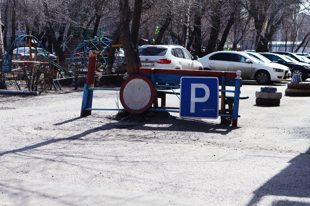 «Вопрос назрел давно»: решение по платным парковкам приняли во Владивостоке