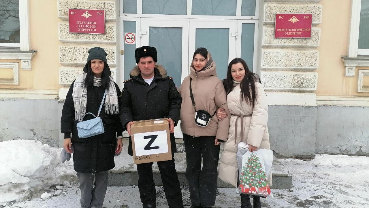 Раненым бойцам СВО подарили новогоднее настроение в Приморье