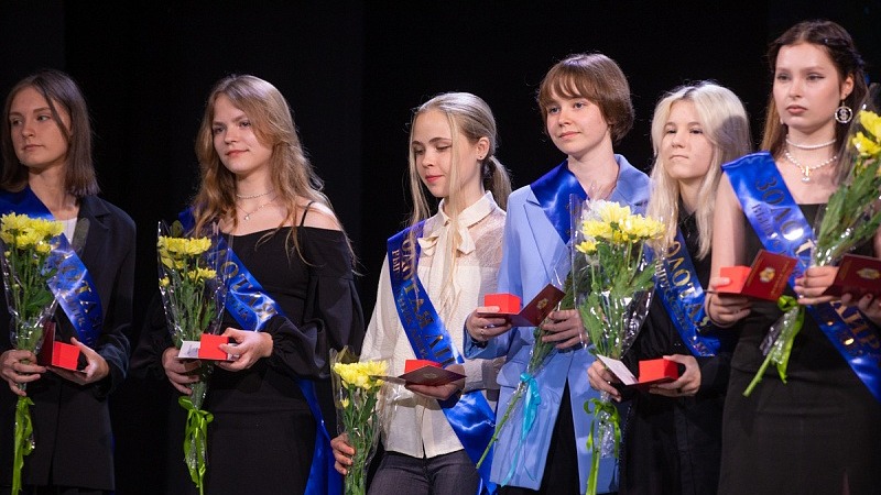 «Золотую лиру» получили лучшие выпускники школ искусств во Владивостоке