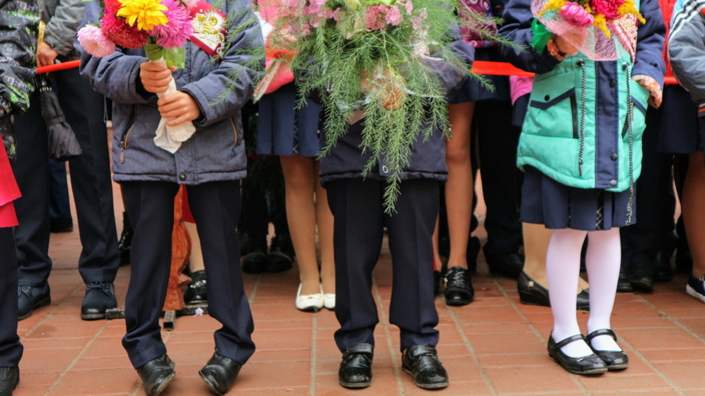 Безопасность — на первом: школы и детсады Владивостока готовят к новому учебному году