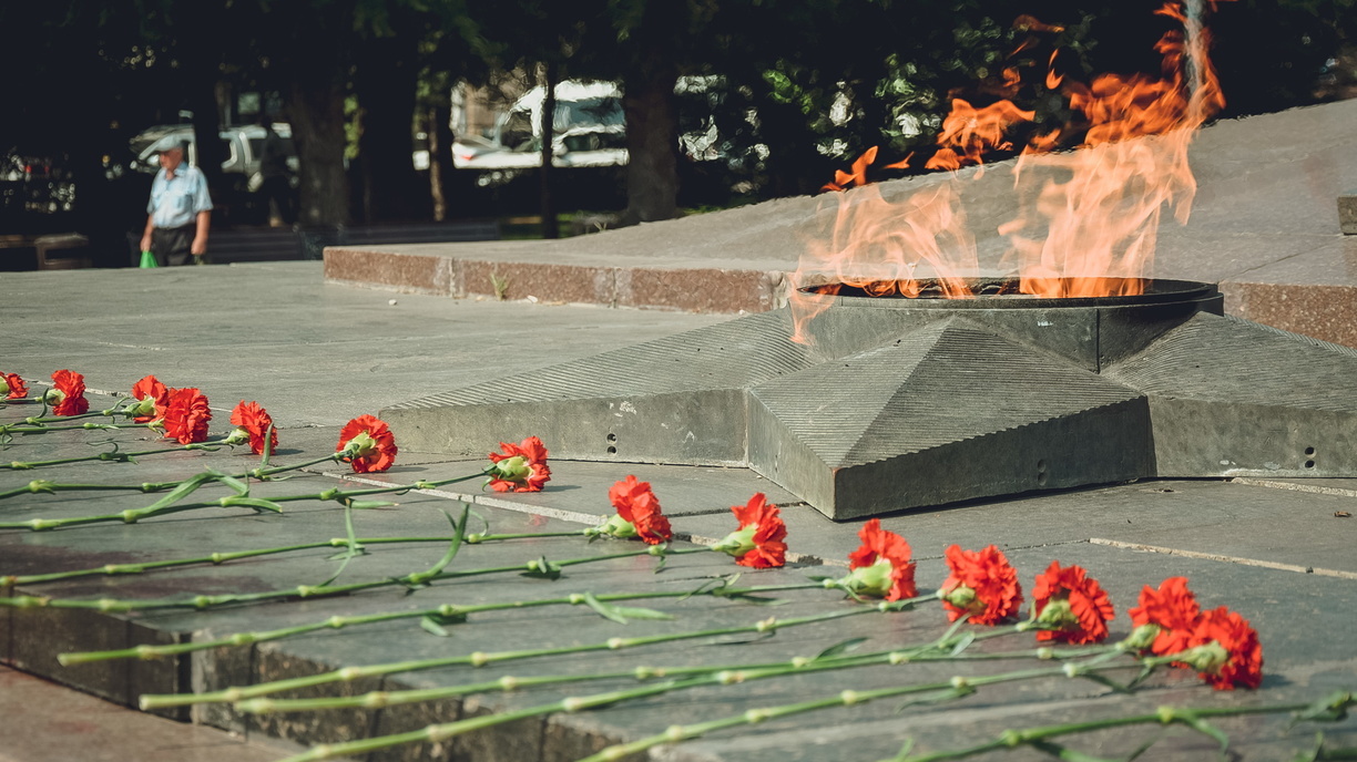 Минута молчания и огненные картины: как пройдет день памяти и скорби в Приморье