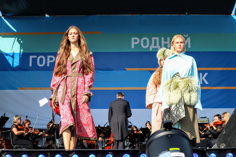 Во Владивостоке пройдёт выставка «Мода Серебряного века»