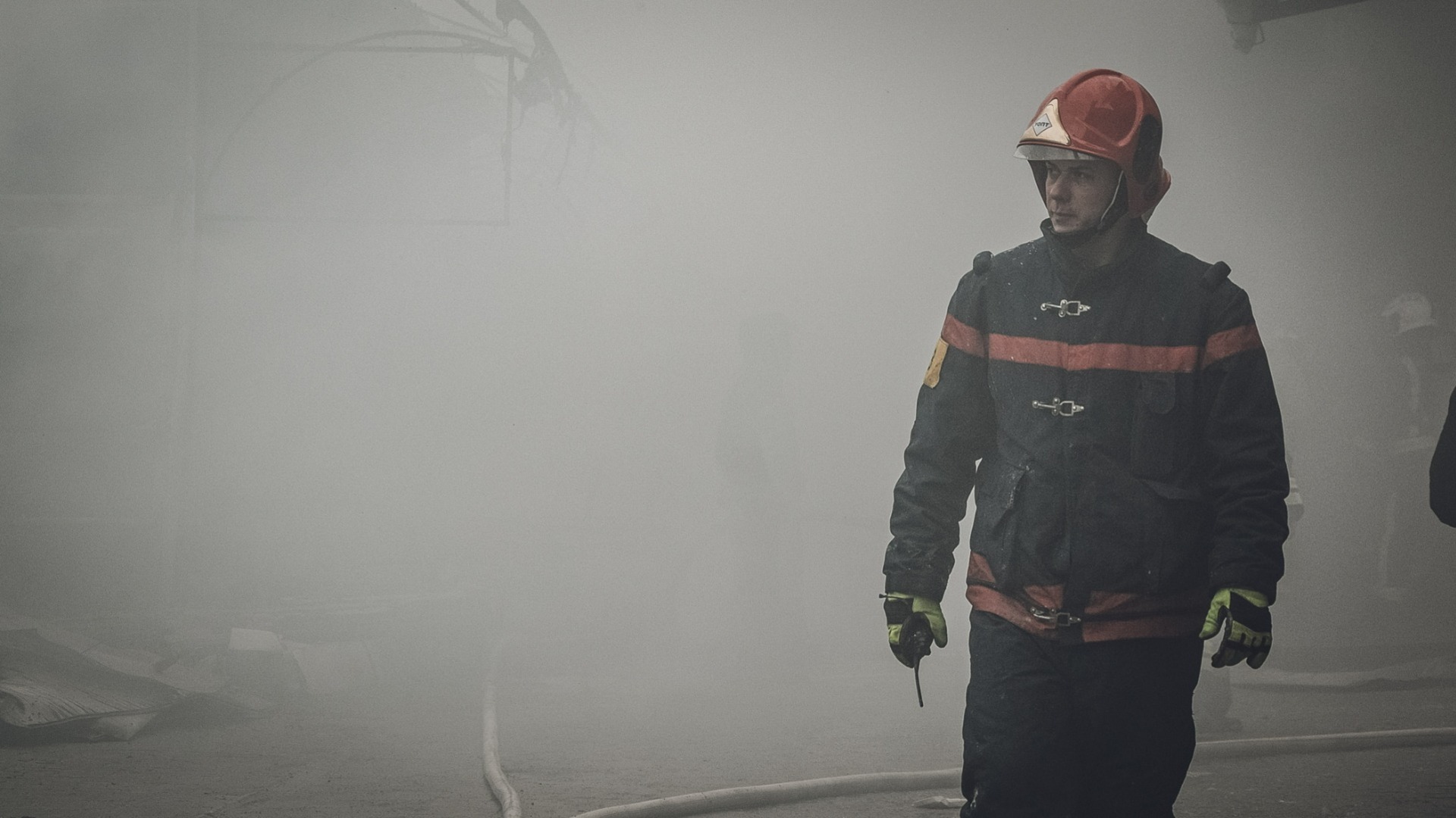 Прокуратура устанавливает причины пожара в здании дома культуры в Приморье