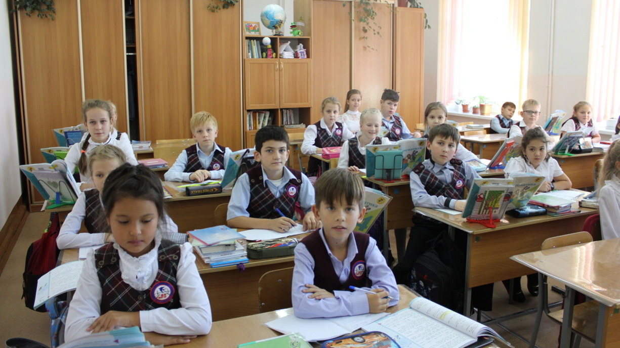 Олег Кожемяко разрешил приморским детям прогулять школу