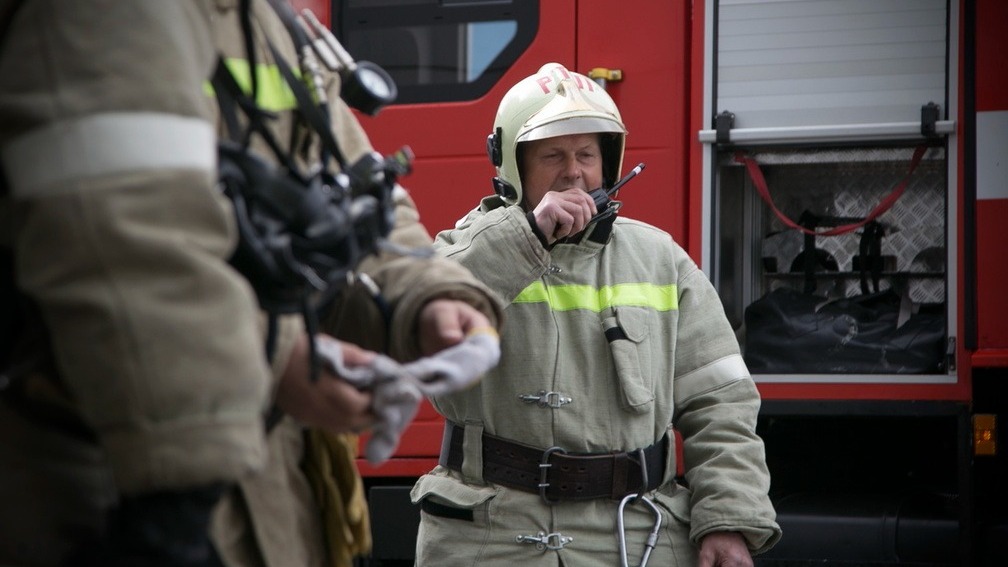 Пламя из салона: во Владивостоке загорелось несколько пассажирских автобусов — видео
