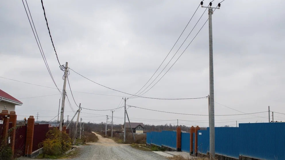 Энергетики объяснили, с чем связаны плановые отключения электричества в Приморье