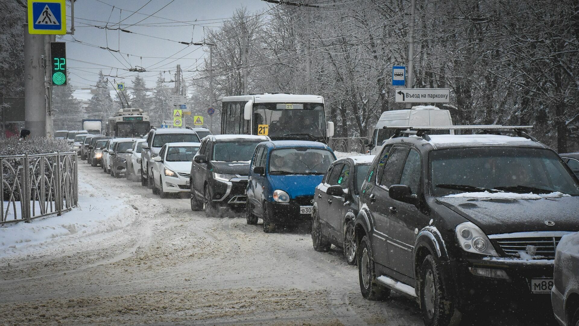Автомобилям запретят ездить в центре Владивостока