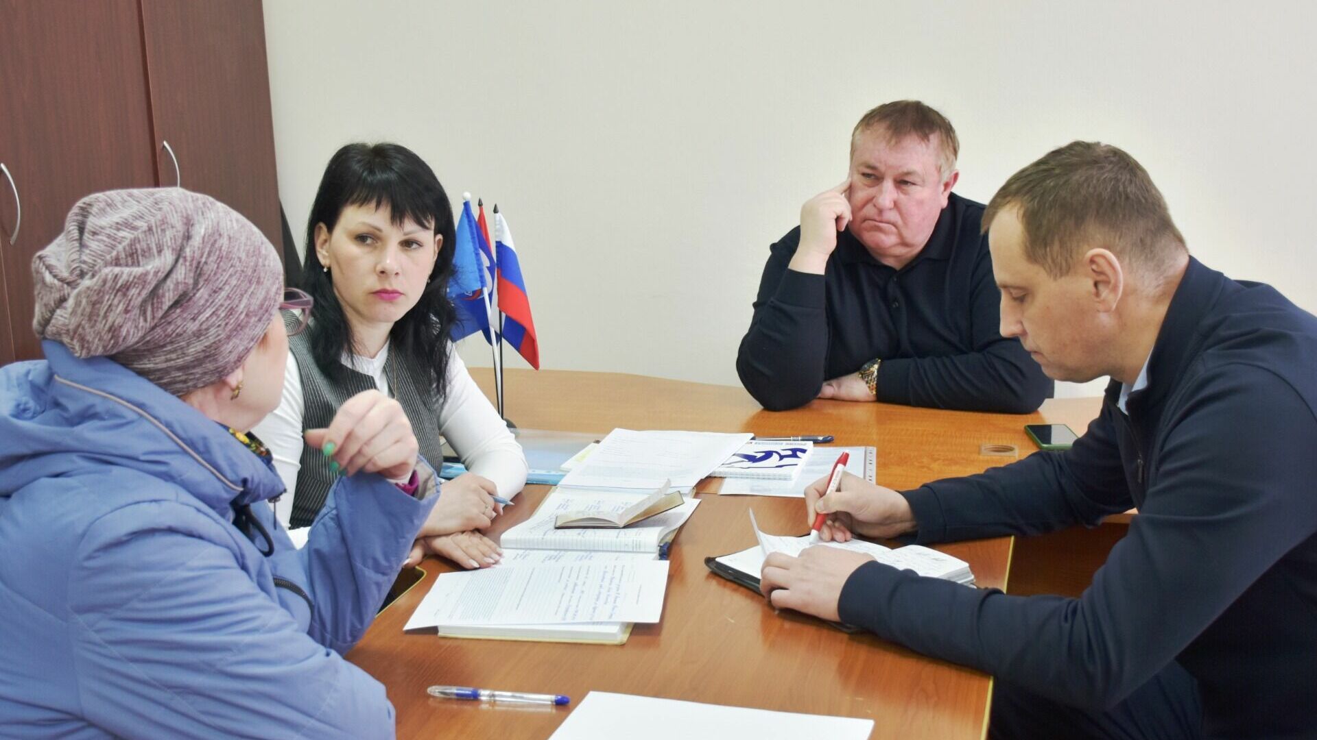 Депутат ЗСПК Евгений Ткаченко: «На встречах с гражданами решаются разные вопросы»