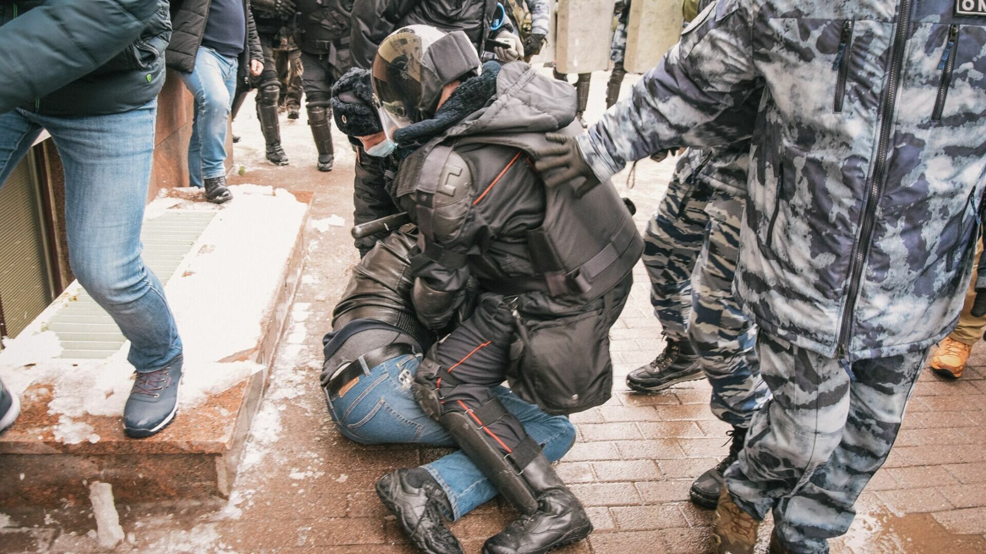 «Известного догхантера» задержали силовики во Владивостоке — видео